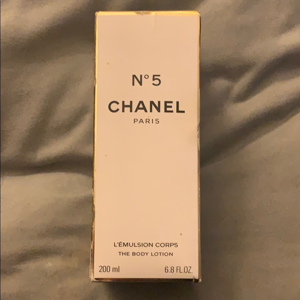 CHANEL No 5 Body Lotion NEW!